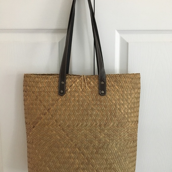 Handmade Straw Tote, NEW - Picture 5 of 5